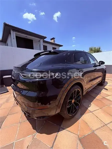 Usado Porsche Cayenne E-Hybrid Coupe 462 CV (339 kW) 2020 Negro SUV