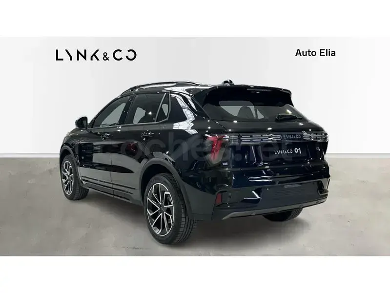 Usado Lynk & Co 01 276 CV (202 kW) 2026 Negro SUV