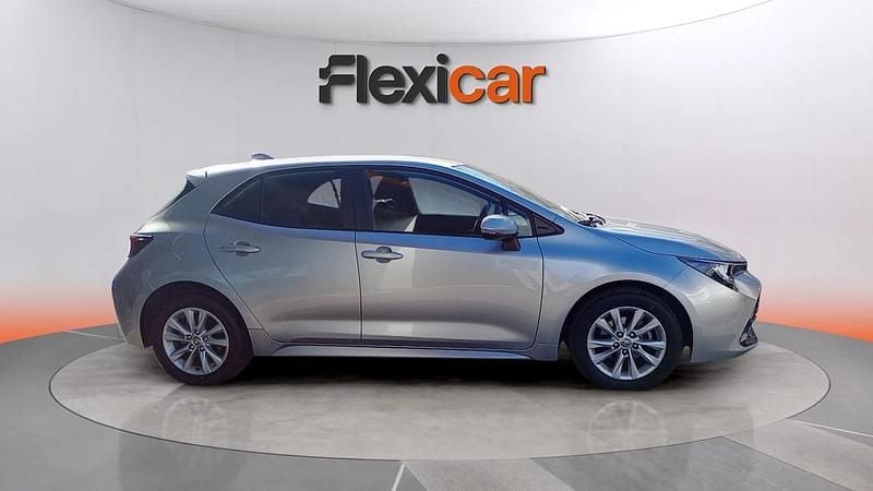 Usado Toyota Corolla Active 140 CV (102 kW) 2024 Gris Berlina