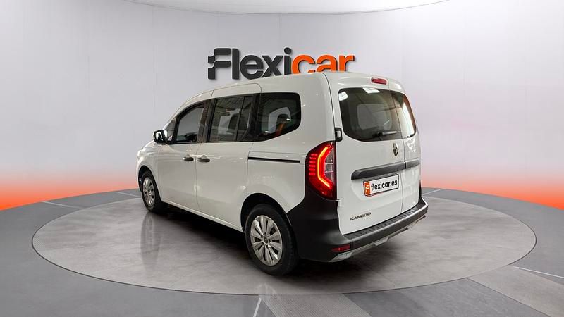 Usado Renault Kangoo 75 CV (55 kW) 2022 Blanco Monovolumen