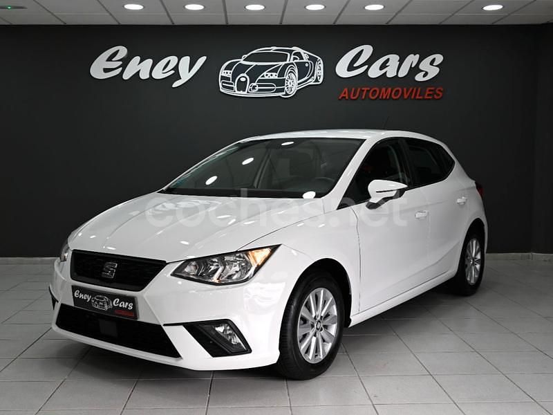Usado Seat Ibiza Style 110 CV (80 kW) 2023 Blanco Berlina