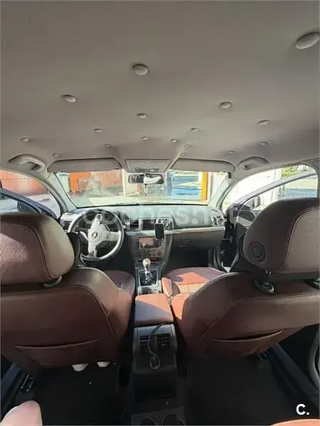 Usado Opel Vectra Elegance 120 CV (88 kW) 2008 Negro Berlina