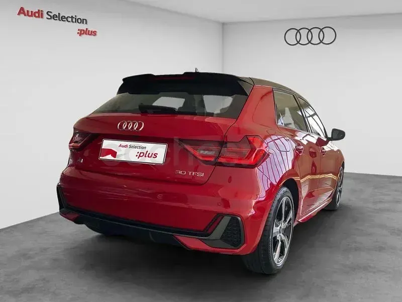 Usado Audi A1 Sportback 116 CV (85 kW) 2026 Rojo Utilitario