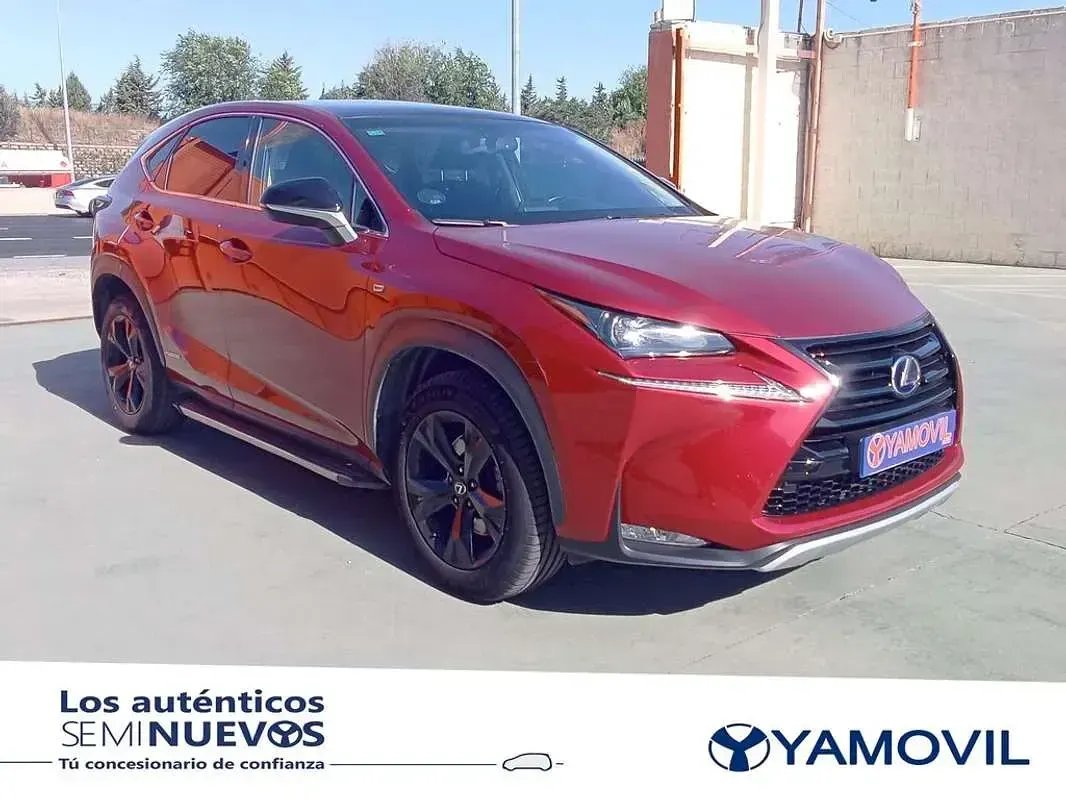 Usado Lexus NX300h Sport Line 197 CV (144 kW) 2017 Rojo SUV