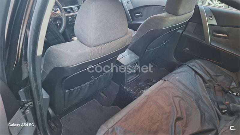 Usado BMW 530 Comfort Edition 193 CV (141 kW) 2004 Negro Berlina
