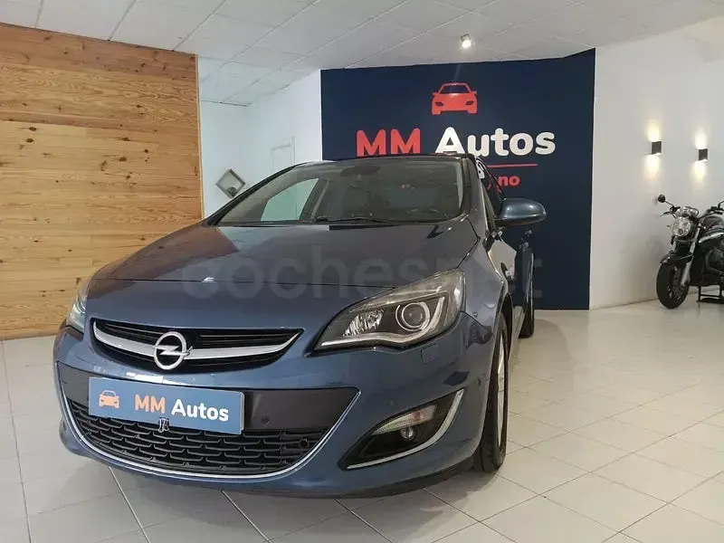 Usado Opel Astra Business 110 CV (80 kW) 2015 Azul Berlina