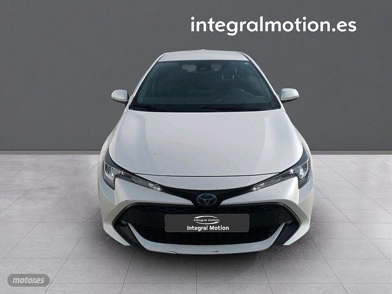 Blanco Usado 2019 Toyota Corolla Active Berlina | 18.800 € (Caro) - Imagen 1/4