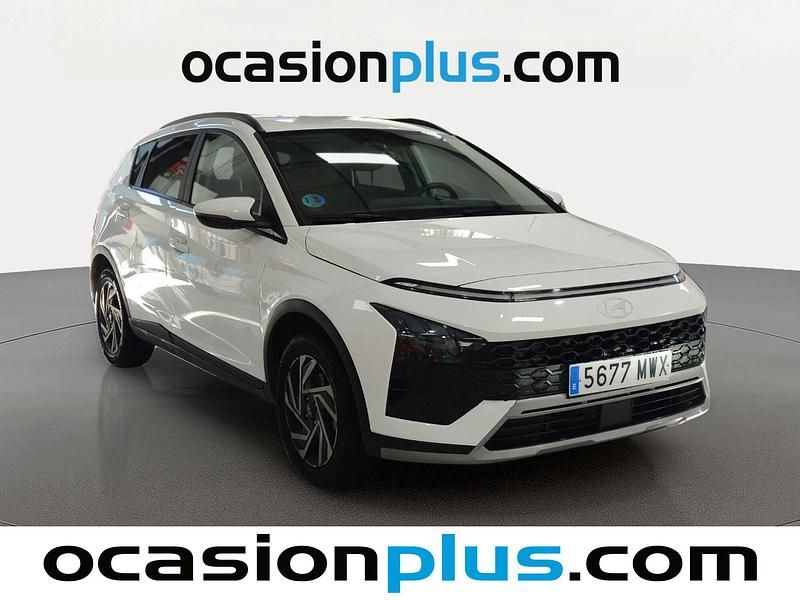 Usado Hyundai Bayon 100 CV (73 kW) 2024 Blanco SUV