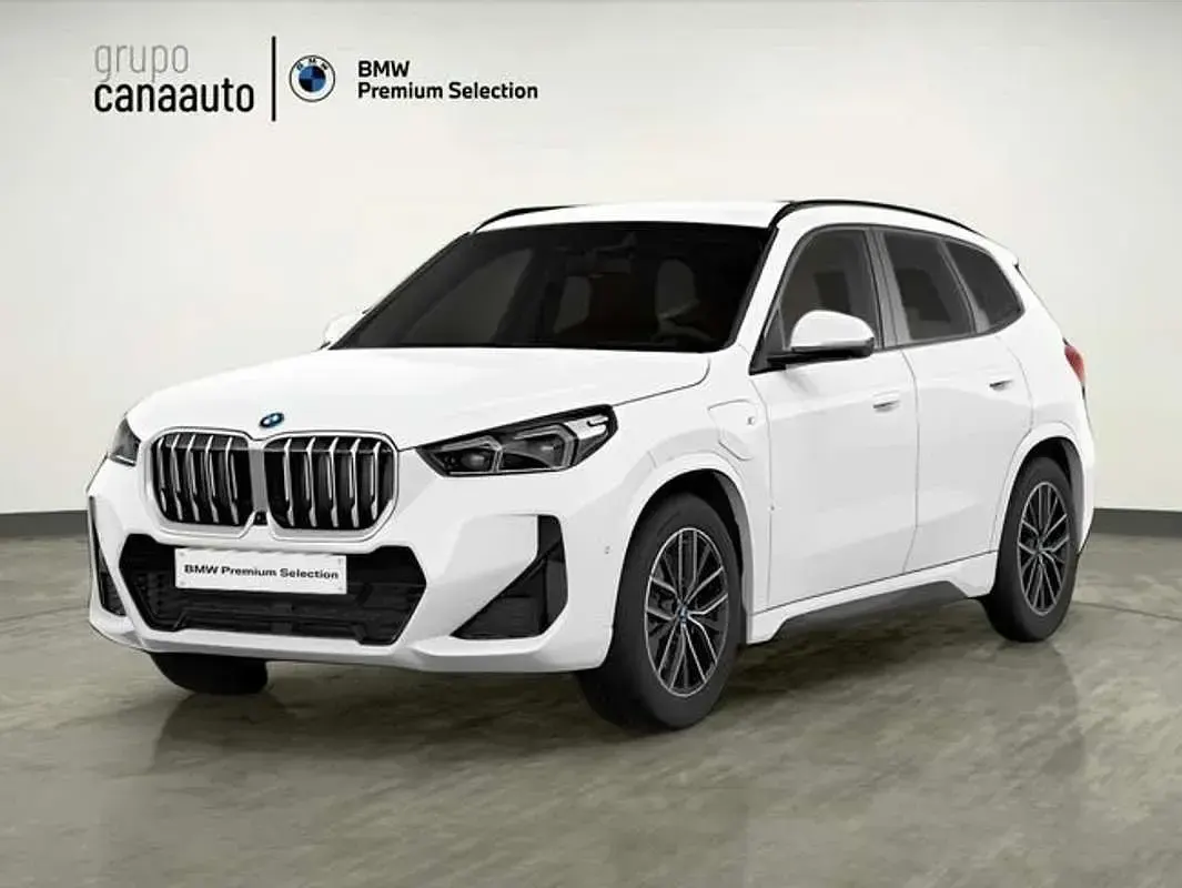 Usado BMW X1 Comfort Edition 245 CV (180 kW) 2025 Blanco SUV