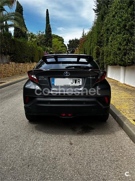 Usado Toyota C-HR Plus 122 CV (89 kW) 2017 Gris / plata SUV