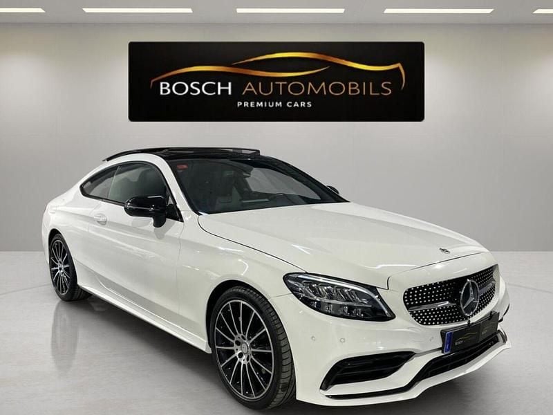 Usado Mercedes C220 194 CV (142 kW) 2020 Blanco Coupe