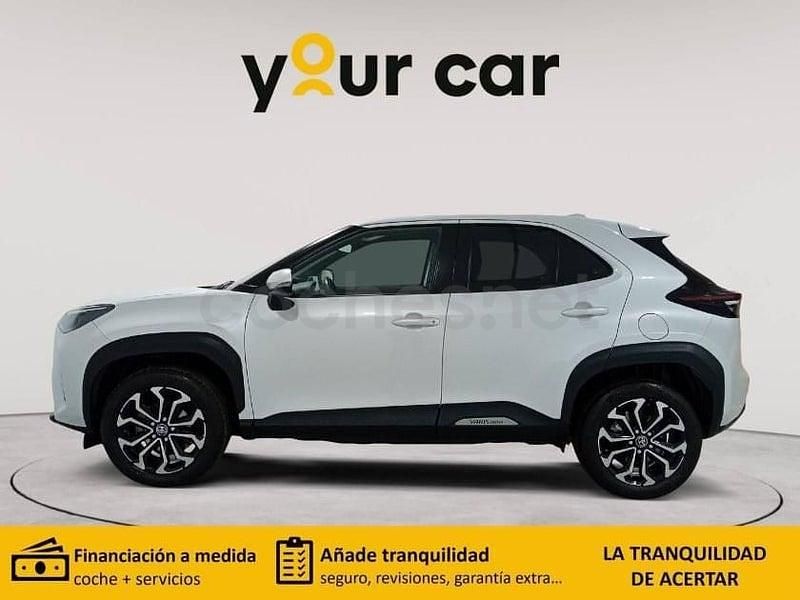 Usado Toyota Yaris Cross Active 116 CV (85 kW) 2024 Blanco SUV
