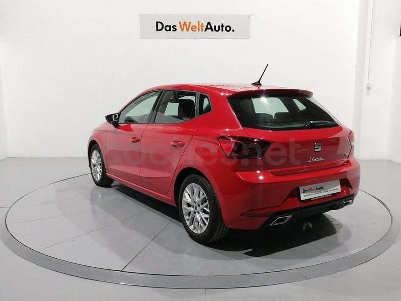 Usado Seat Ibiza FR 115 CV (84 kW) 2024 Rojo Berlina