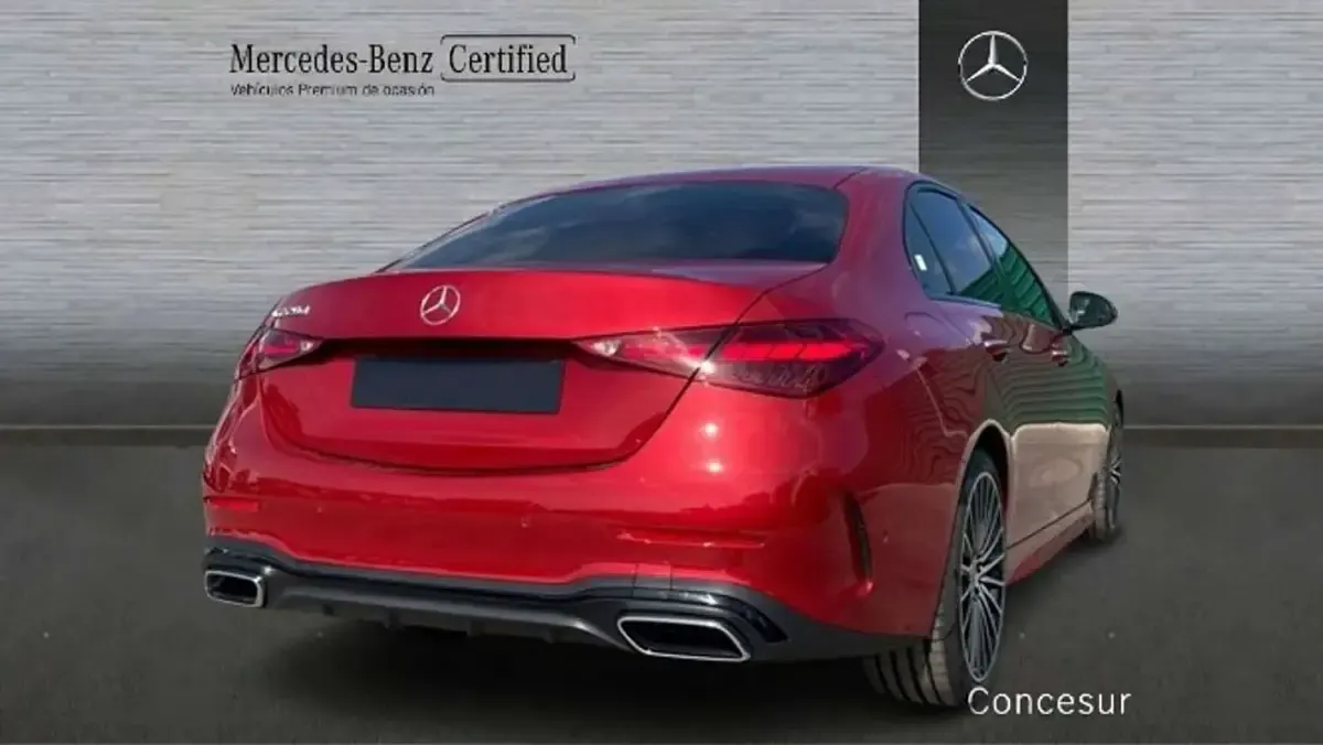 Usado Mercedes C220 200 CV (147 kW) 2023 Rojo Berlina