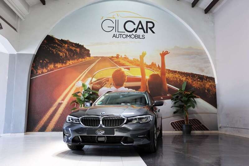 Gris Usado 2020 BMW 320 Comfort Edition Familiar | 27.900 € (Buen precio) - Imagen 1/4