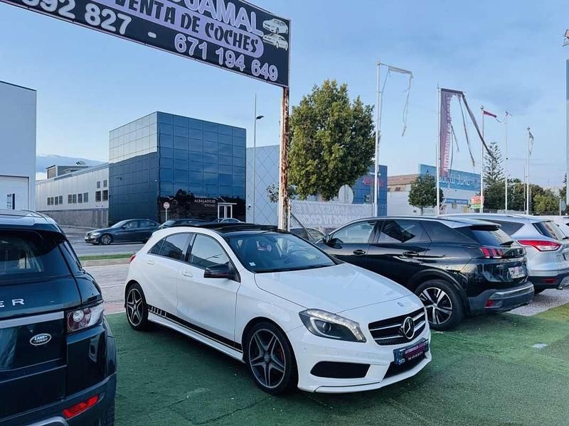 Usado Mercedes A200 AMG line 136 CV (100 kW) 2013 Blanco Utilitario