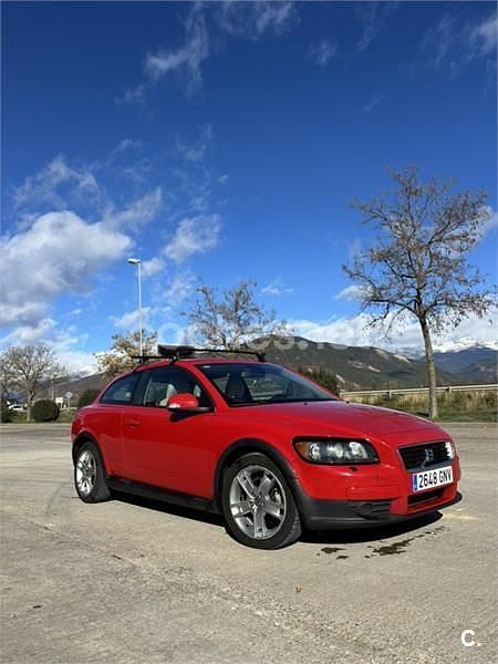 Rojo Usado 2009 Volvo C30 R-Design Utilitario | 6500 € (Precio justo) - Imagen 1/4