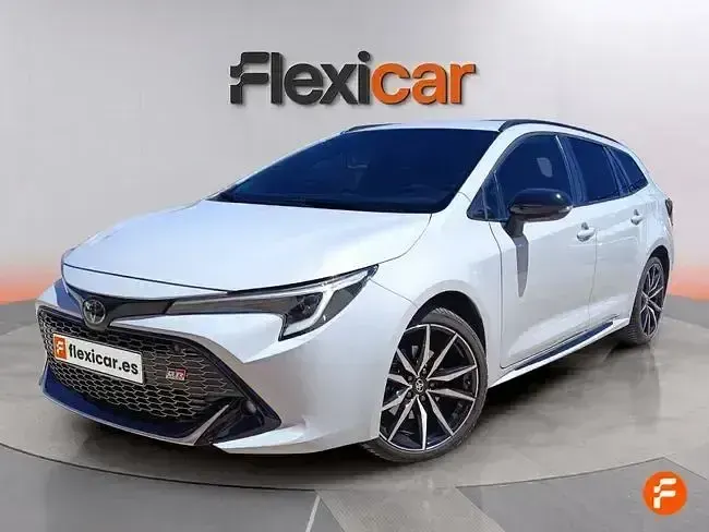 Usado Toyota Corolla Sport 196 CV (144 kW) 2023 Blanco