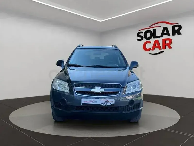 Usado Chevrolet Captiva LS 136 CV (100 kW) 2006 Gris / plata SUV