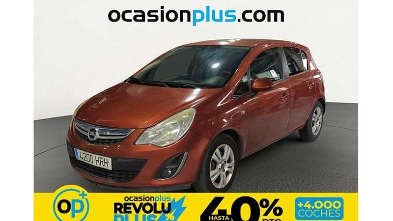 Usado Opel Corsa Expression 86 CV (63 kW) 2013 Naranja Utilitario