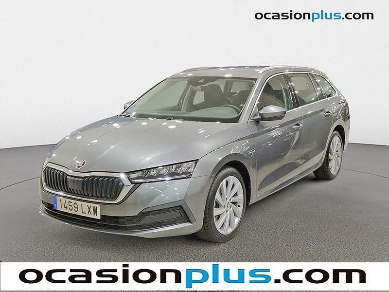 Gris Usado 2022 Skoda Octavia Ambition Familiar | 22.273 € (Super precio) - Imagen 1/4