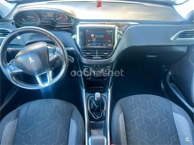 Occasion Peugeot 2008 Style 100 ch (73 kW) 2018 Blanc SUV