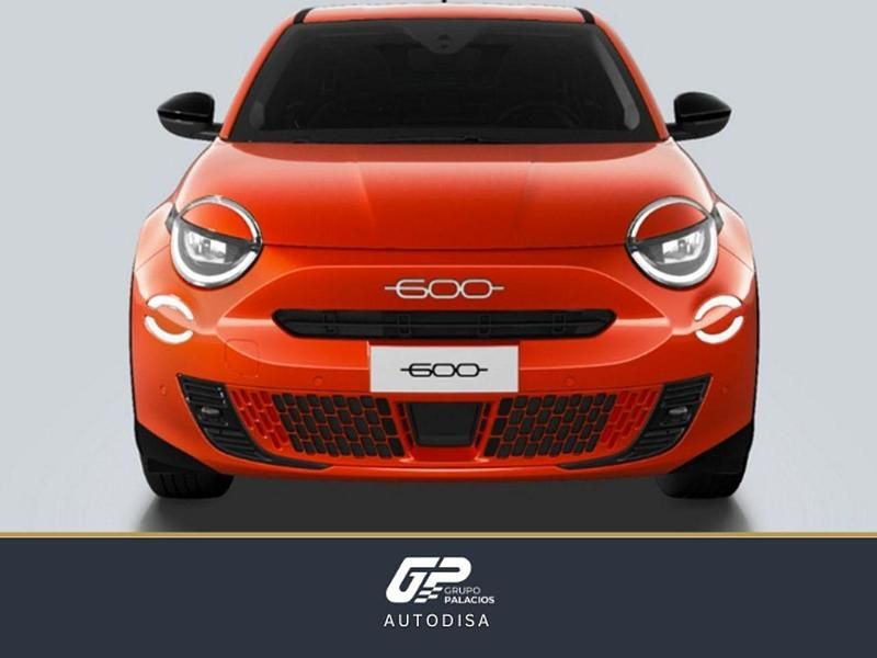 Usado Fiat 600E La Prima 114 kW (156 CV) 2023 Rojo