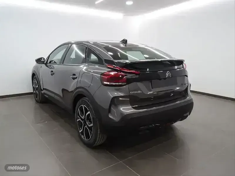 Usado Citroën e-C4 Feel 100 kW (136 CV) 2023 Gris SUV