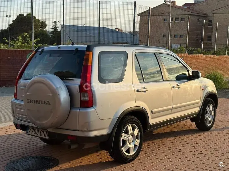 Usado Honda CR-V ES 150 CV (110 kW) 2004 Gris / plata SUV