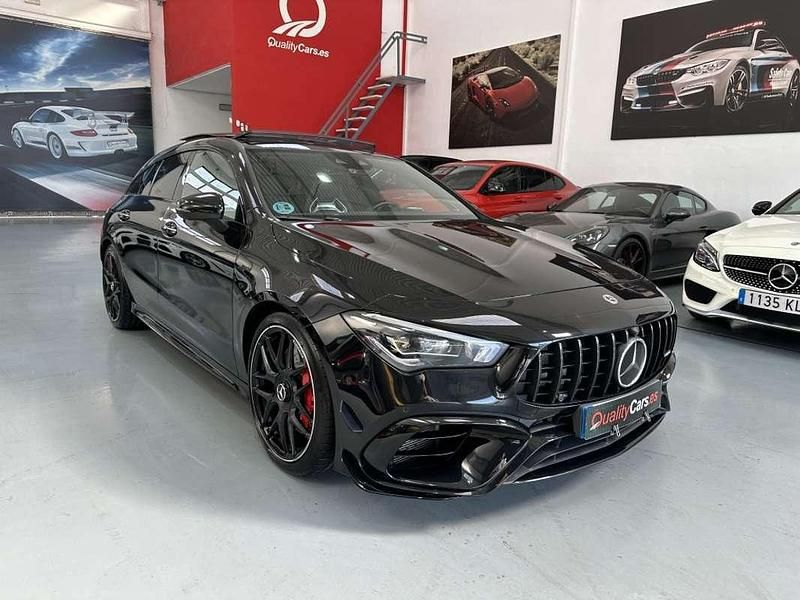 Usado Mercedes CLA45 AMG Shooting Brake AMG 421 CV (309 kW) 2023 Negro Familiar