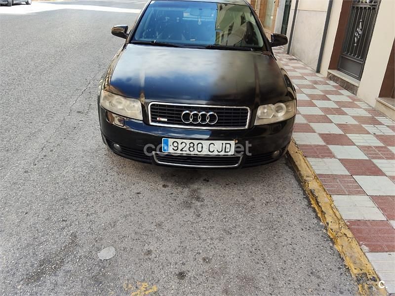Negro Usado 2001 Audi A4 Berlina | 2100 € (Precio justo) - Imagen 1/4