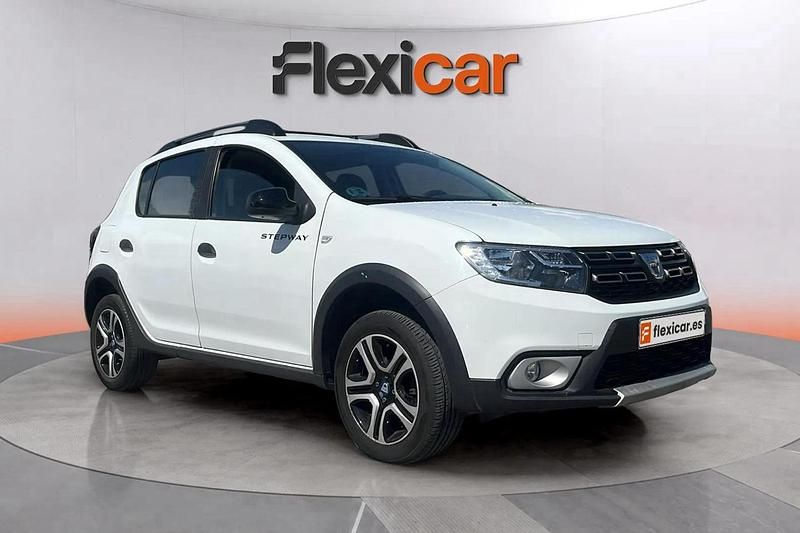 Blanco Usado 2019 Dacia Sandero Comfort Utilitario | 10.790 € (Precio justo) - Imagen 1/4