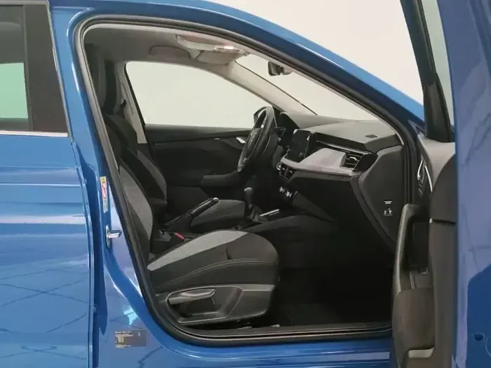 Nuevo Skoda Scala Selection 116 CV (85 kW) 2025 Azul Utilitario