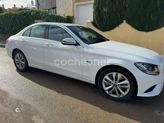 Usado Mercedes C300e 320 CV (235 kW) 2021 Blanco Berlina