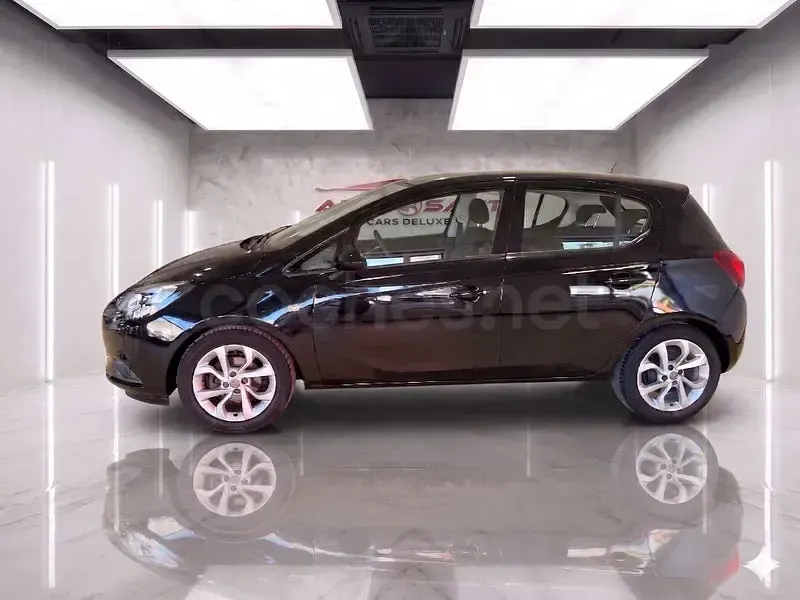 Usado Opel Corsa Business 90 CV (66 kW) 2016 Negro Utilitario