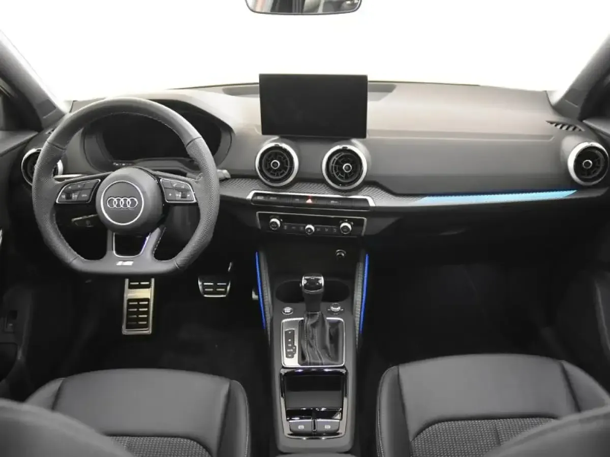 Nuevo Audi Q2 150 CV (110 kW) 2026 Rojo SUV