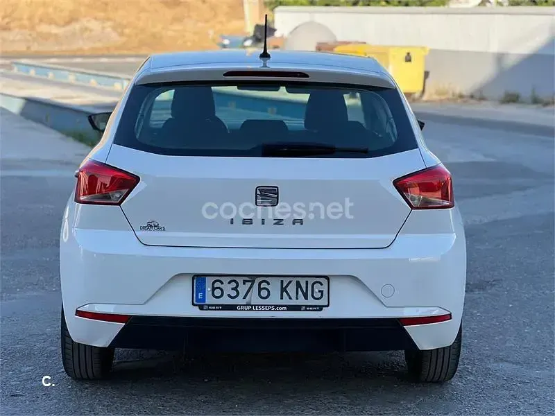 Usado Seat Ibiza Business 95 CV (69 kW) 2019 Blanco Utilitario