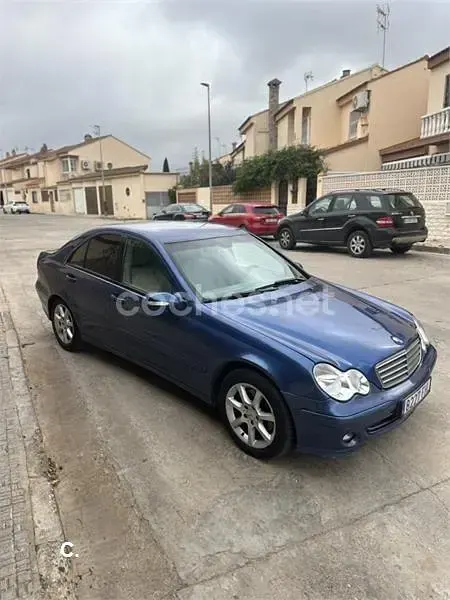 Usado Mercedes C280 Elegance 231 CV (169 kW) 2006 Azul Berlina