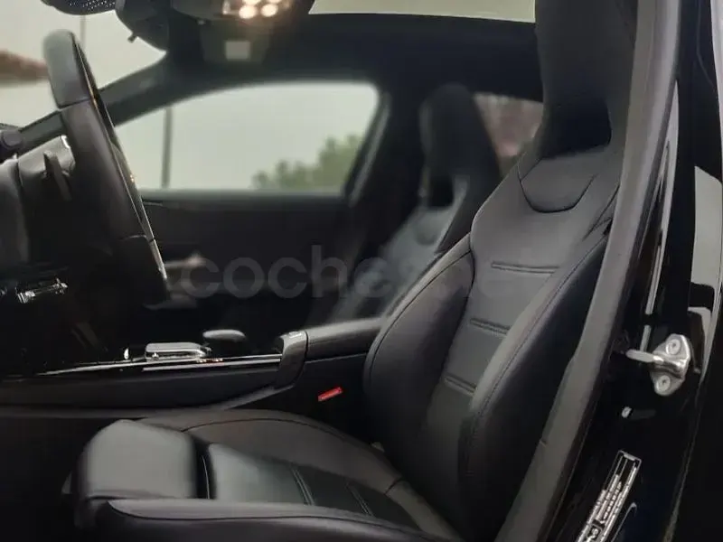 Usado Mercedes A250 218 CV (160 kW) 2022 Negro Berlina