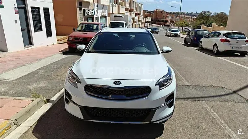 Usado Kia XCeed 136 CV (100 kW) 2021 Blanco SUV