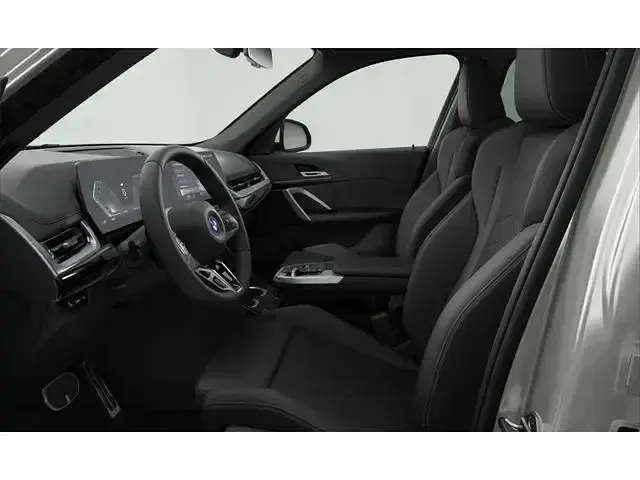 Usado BMW iX1 Comfort Edition 230 kW (313 CV) 2023 Blanco SUV