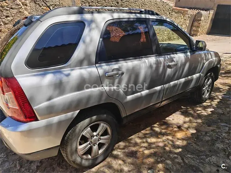 Usado Kia Sportage 142 CV (104 kW) 2009 Blanco SUV
