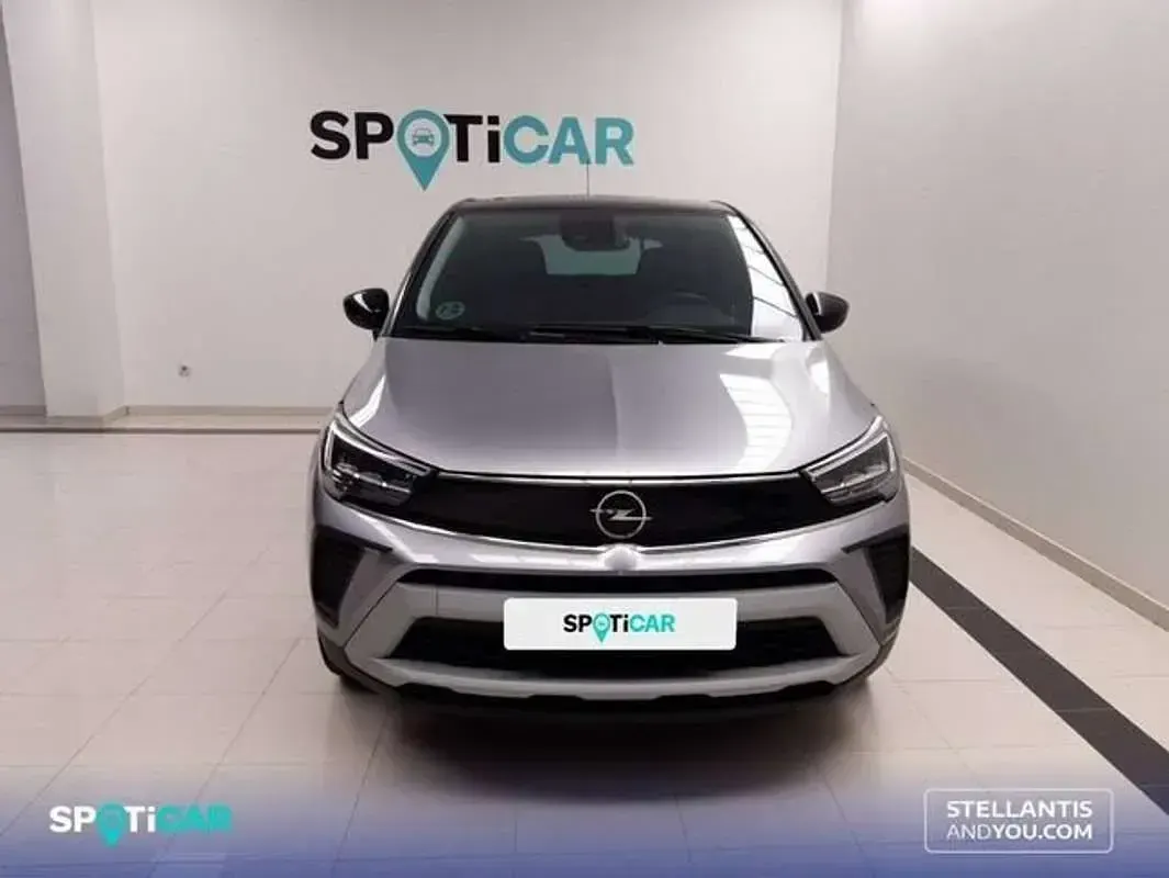 Usado Opel Crossland GS Line 110 CV (80 kW) 2021 Plateado SUV