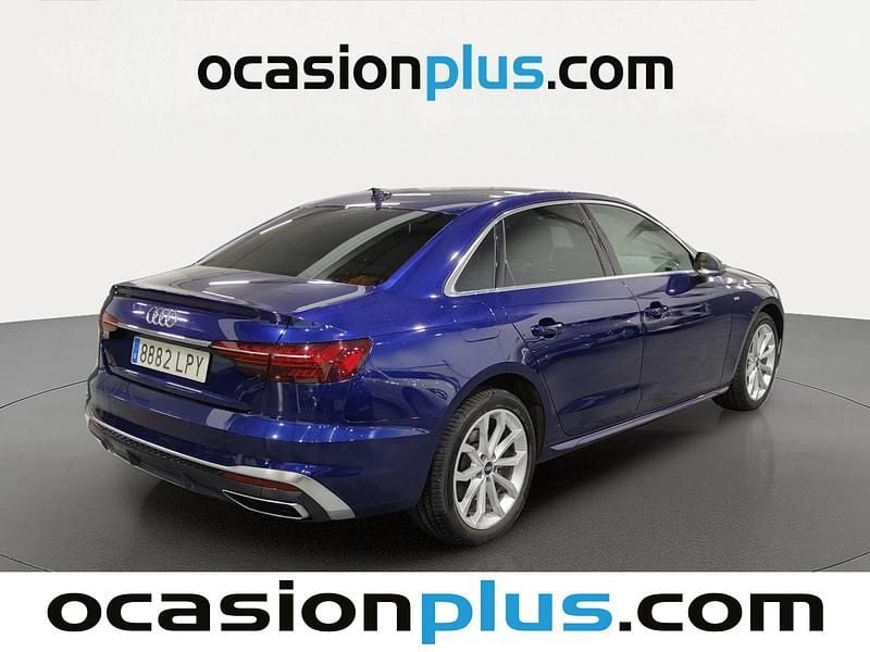 Usado Audi A4 S-Line 136 CV (100 kW) 2021 Azul Berlina