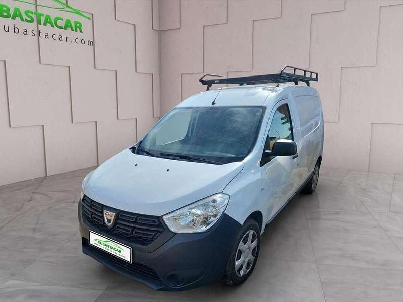Usado Dacia Dokker Essentiel 75 CV (55 kW) 2019 Blanco Monovolumen