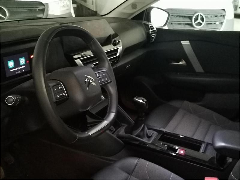 Usado Citroën C4 Feel 130 CV (95 kW) 2022 Negro Berlina