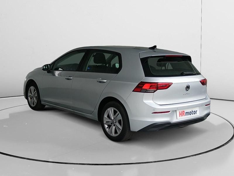 Usado VW Golf VIII Life 111 CV (81 kW) 2024 Gris Utilitario