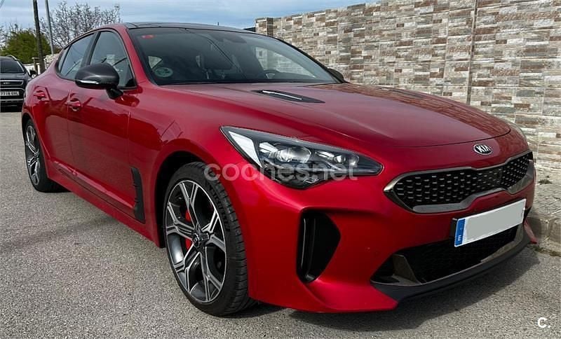 Usado Kia Stinger GT 370 CV (272 kW) 2019 Rojo Utilitario