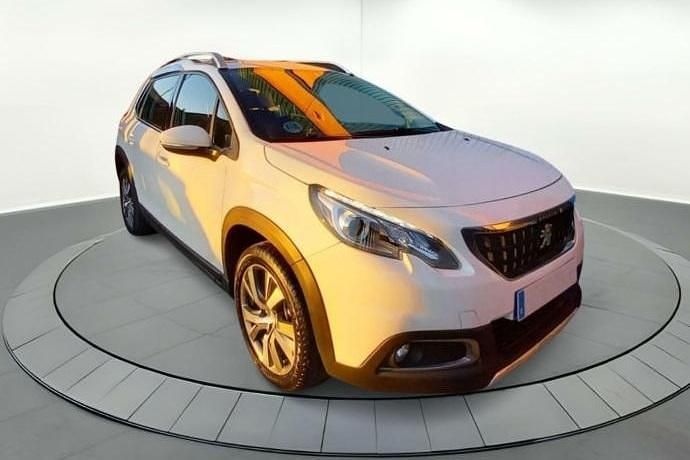 Usado Peugeot 2008 Allure 100 CV (73 kW) 2018 SUV