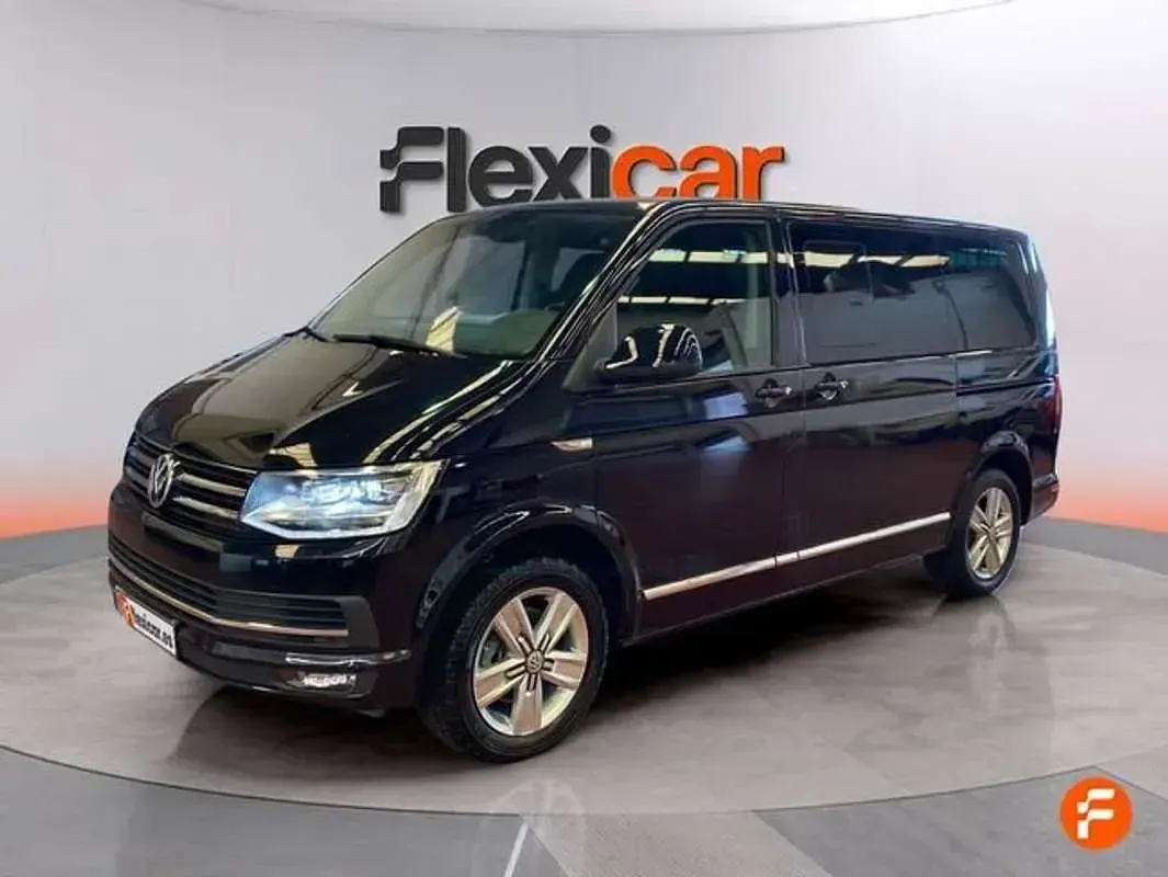 Usado VW Multivan 150 CV (110 kW) 2020 Negro Monovolumen